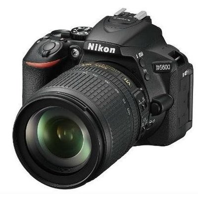 Дзеркальний фотоапарат Nikon D5600 kit 18-140m VR / на складі Nikon D5600 + kit 18-140 фото
