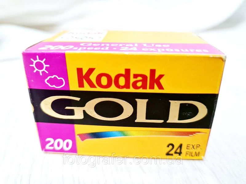 Фотоплівка Kodak Gold 200/24 / Протермінована / в магазині Київ Kodak Gold 200/24 фото