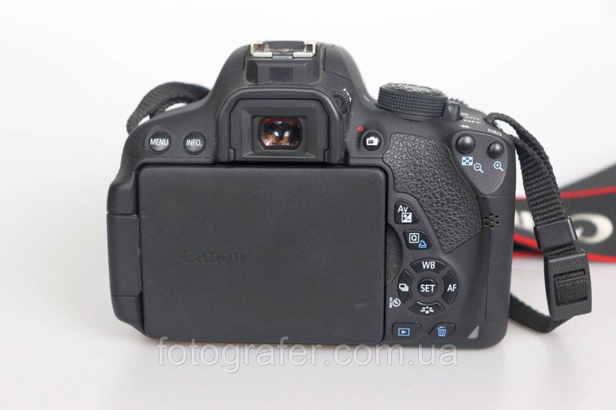 Дзеркальний фотоапарат Canon EOS 700D body (Аренда в Києві) Canon E0S 700D body фото