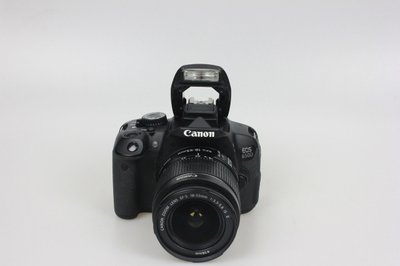 Дзеркальний фотоапарат Canon EOS 650D Kit 18-55m F/3.5.6 IS I б/у 1656899735 фото