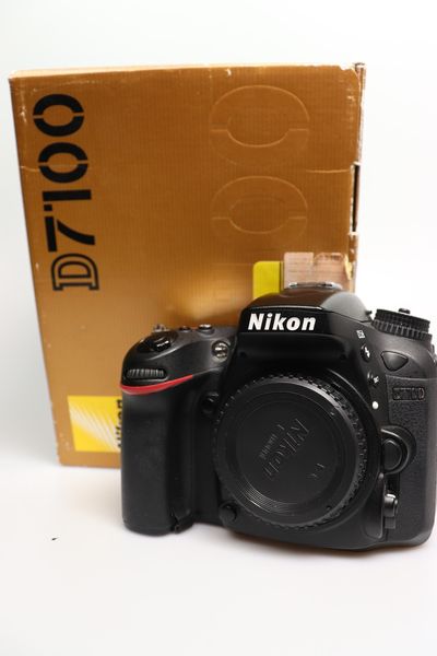 Фотоаппарат nikon D7100 body б\у / в магазине 1562574134 фото